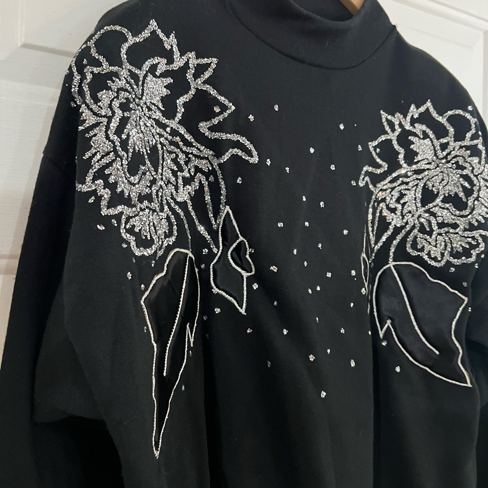 Vintage Black Rhinestone Floral Mock Neck Sweatshirt 80s 90s Coquette L - Picture 8 of 10